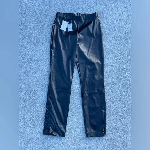 H by Halston Pants - H by Halston *NWT* Faux Leather Legging Pant ~ Black ~ Women's Small